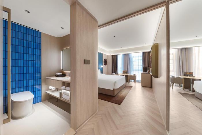 crystal orange hotel pudong airport