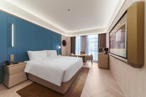 crystal orange hotel pudong airport