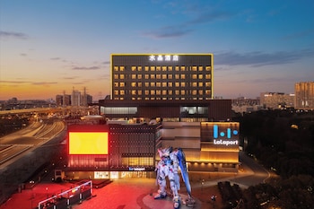 Crystal Hotel Shanghai Jinqiao One,,4 star