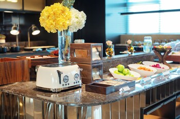 crystal hotel shanghai jinqiao one