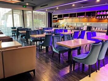 crystal orange hotel shanghai chuansha