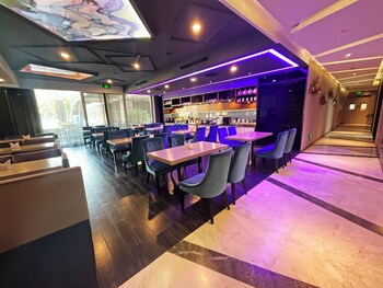 crystal orange hotel shanghai chuansha