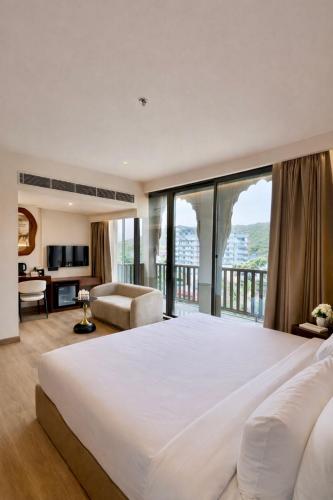 saffron stories boutique hotels