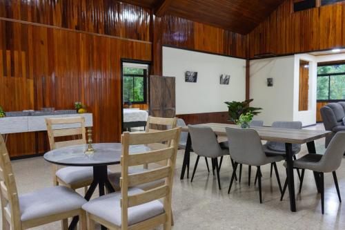 hotel casa coyota