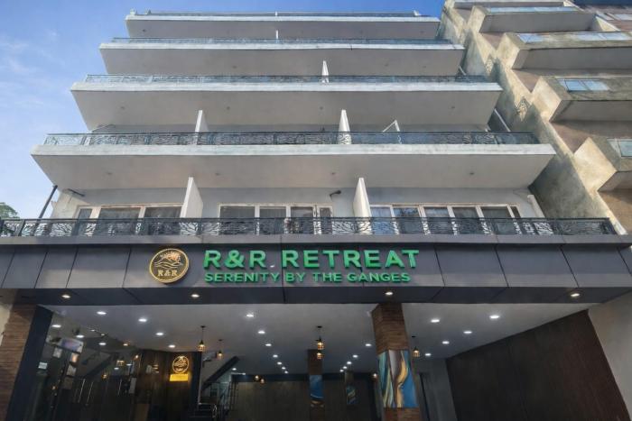 rnr retreat serenity by the ganges