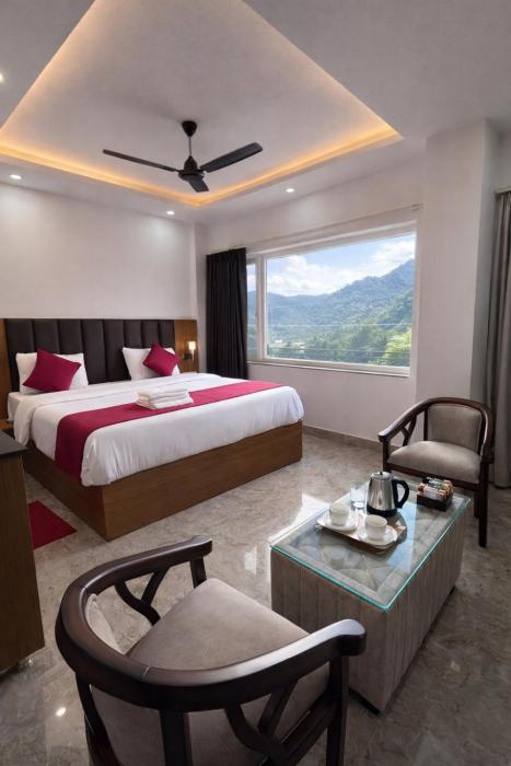 rnr retreat serenity by the ganges