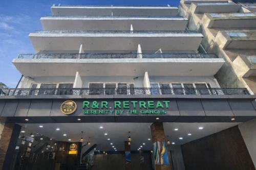 rnr retreat serenity by the ganges