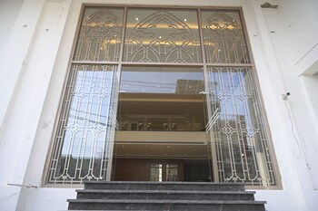 ananta kashi hotel