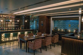 the sea valley azure gurugram