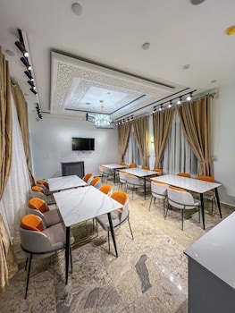 Royal De Elite Hotel,,3 star