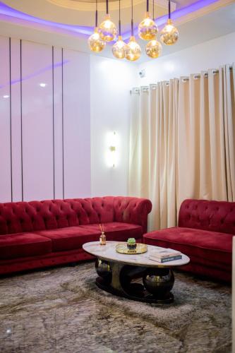 royal de elite hotel