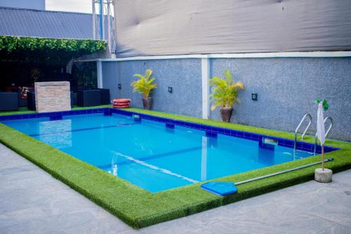 royal de elite hotel