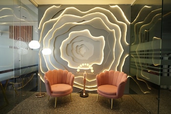 hotel madhuram shivpuri