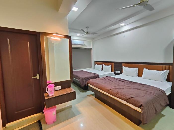 hotel heritage palace