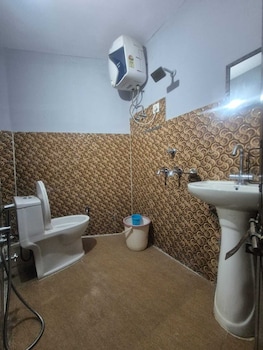 Devom Hotel,,3 star