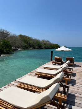 Bayside Island Escape,,3 star