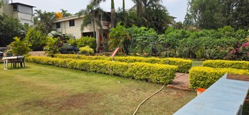Prince Palace Bhilar In Village Of Books,,3 star