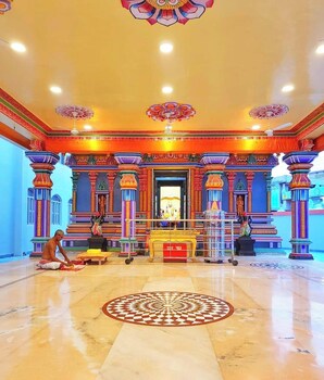 Hotel Shri Ramlala Devsthanam Ayodhya,,3 star
