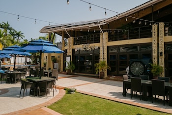raybow international hotel