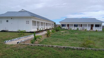 ngalula resort