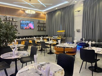 emilton hotel