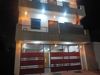 Tamanna Guest Inn,,3 star