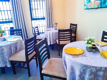 rivana hotel goba