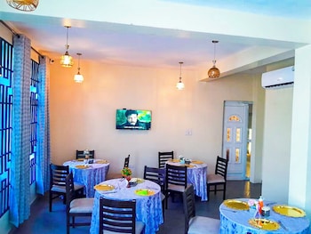 rivana hotel goba