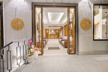 hotel ardmore hills