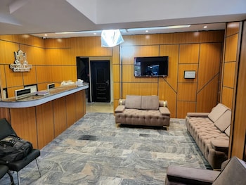 Dorville Hotel And Suites,,3 star