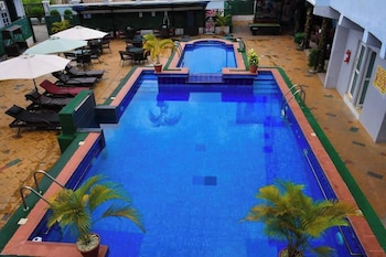 Dorville Hotel And Suites,,3 star