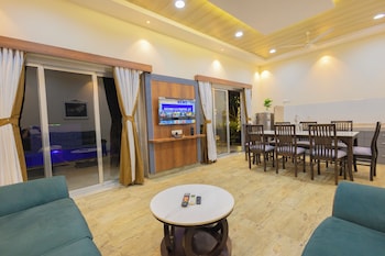 serene villa by ilif hotels
