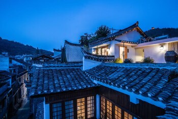 fenghuang bahaobieyuan