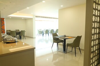 Gg Hotels,,3 star