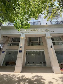 royal crown hotel