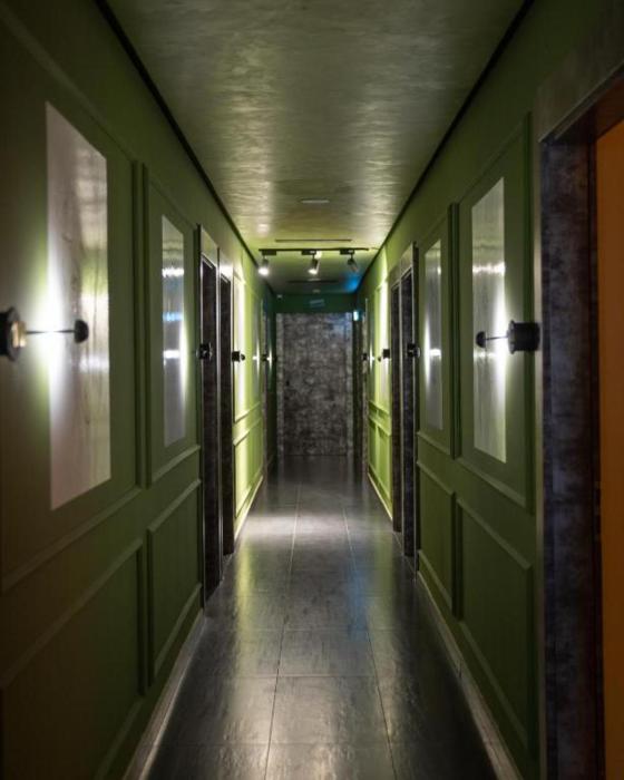 hotel gloria ks