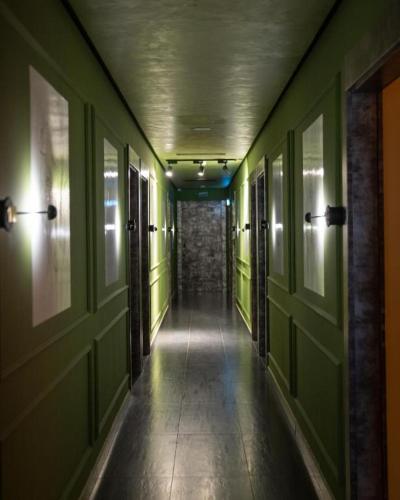 hotel gloria ks