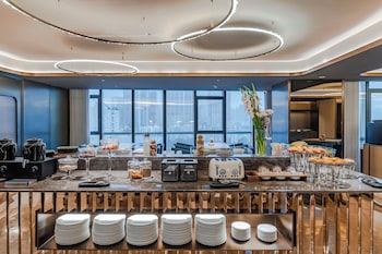 crystal orange shenzhen baoan joy city