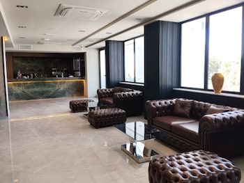 hotel maamoun