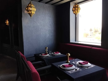 hotel maamoun