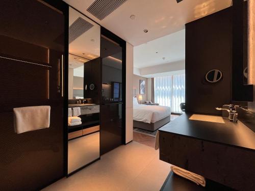 intercity hotel guangzhou south railway station