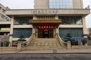 dalong century bojun hotel