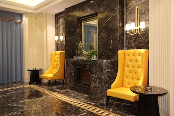 dalong century bojun hotel