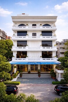 hotel velvet the ultimate
