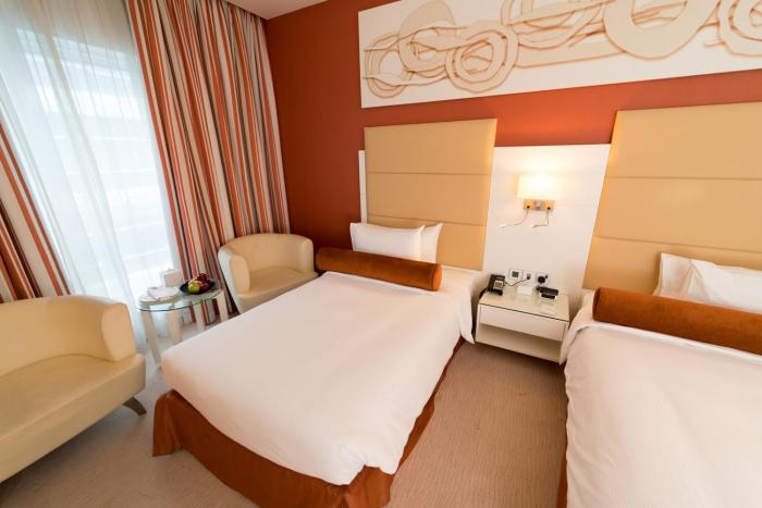golden tulip downtown abu dhabi