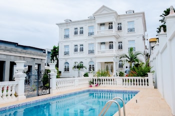 hotel chateau blanc