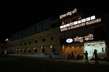manjushree hotel and resort