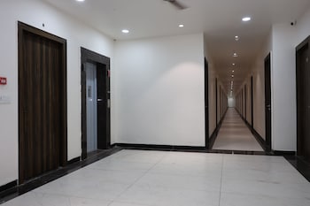 manjushree hotel and resort
