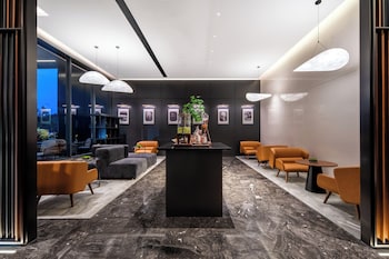 zhongshan intercity expo center hotel