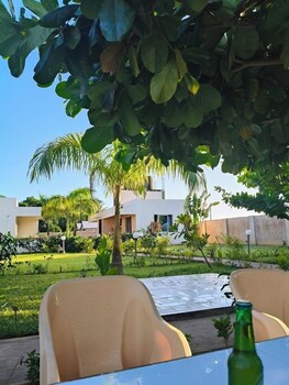 le grande haven shimoni